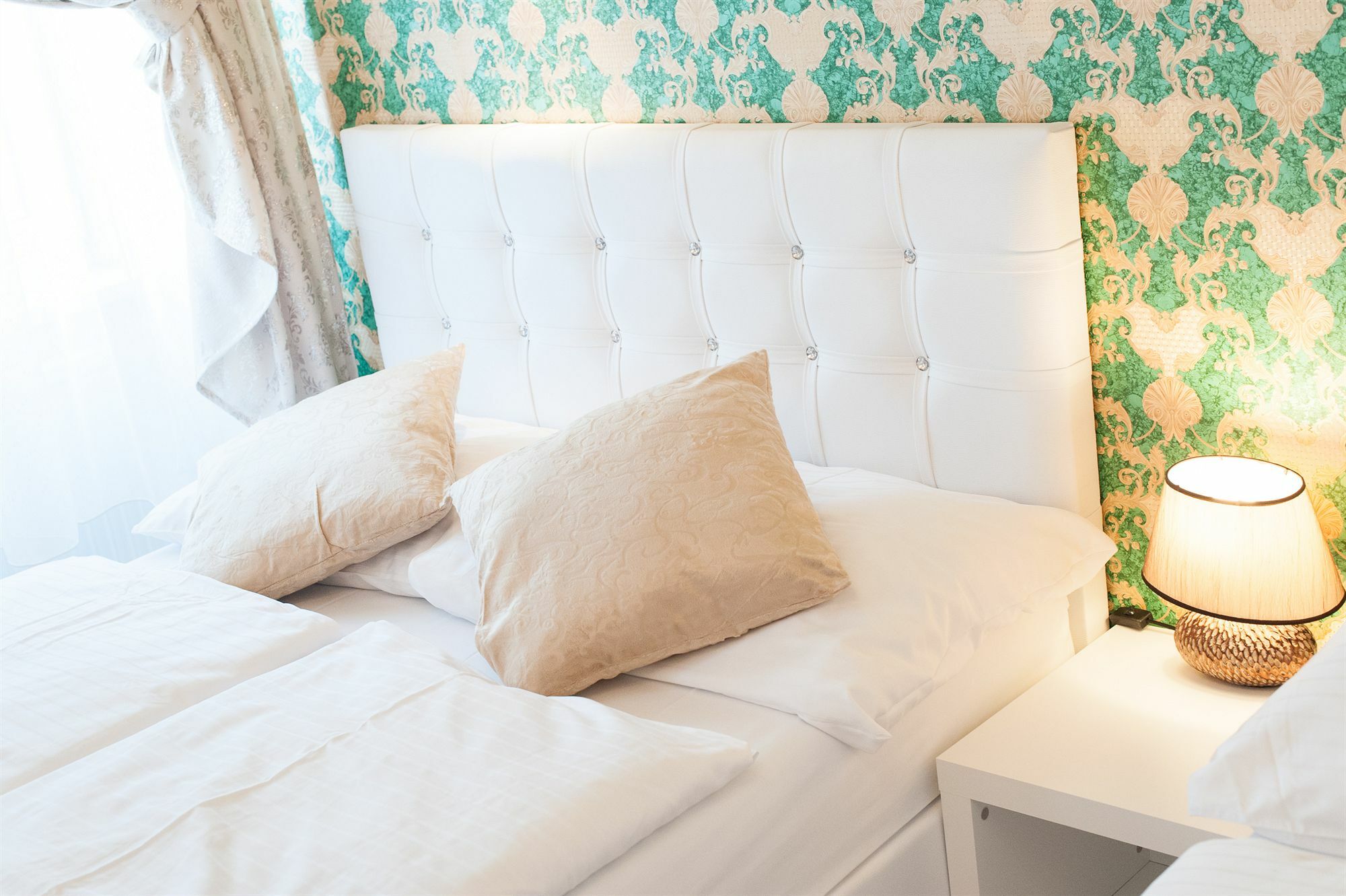 Royal Resort Apartments Westbahnhof Wien Ngoại thất bức ảnh