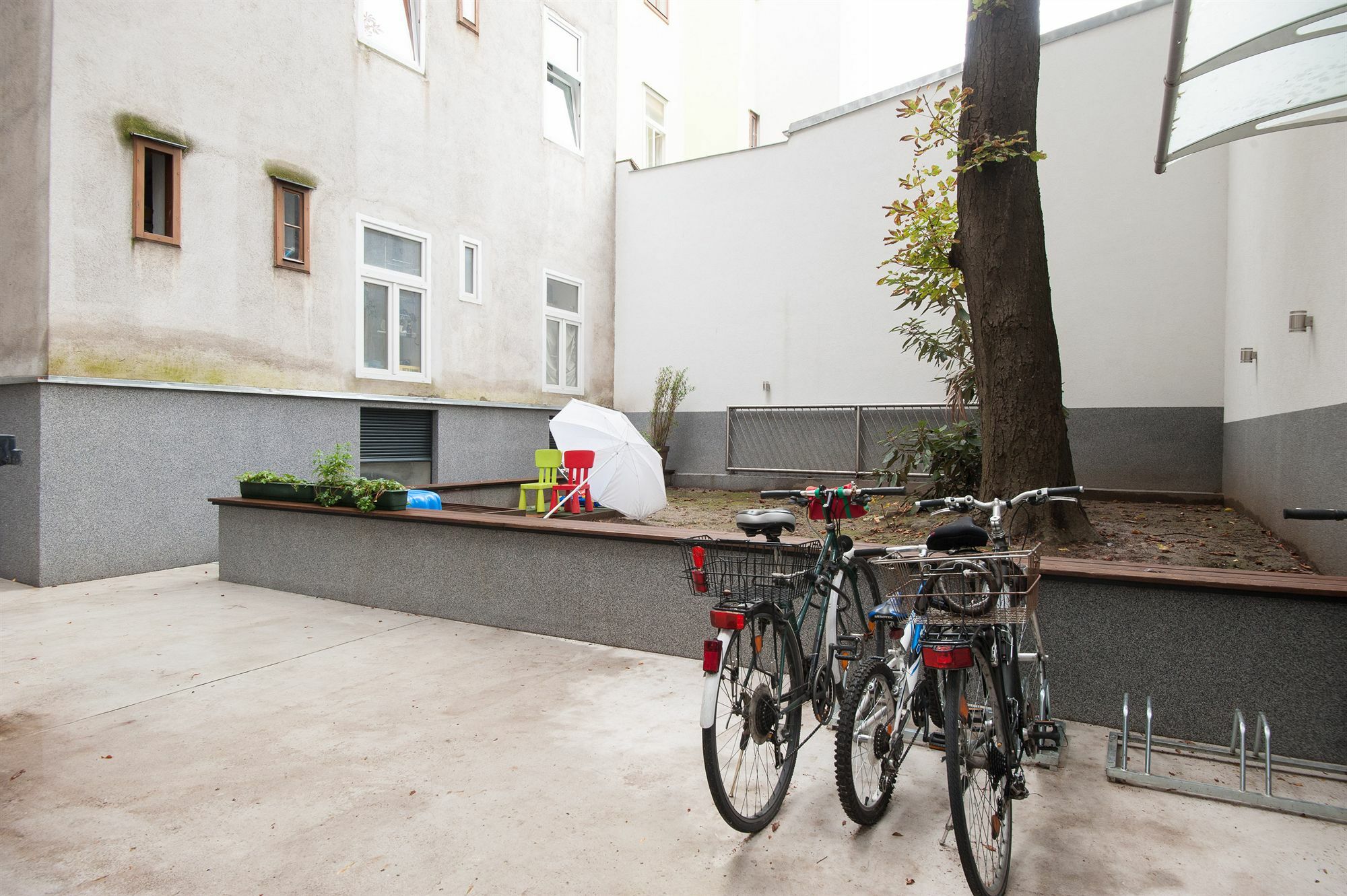 Royal Resort Apartments Westbahnhof Wien Ngoại thất bức ảnh